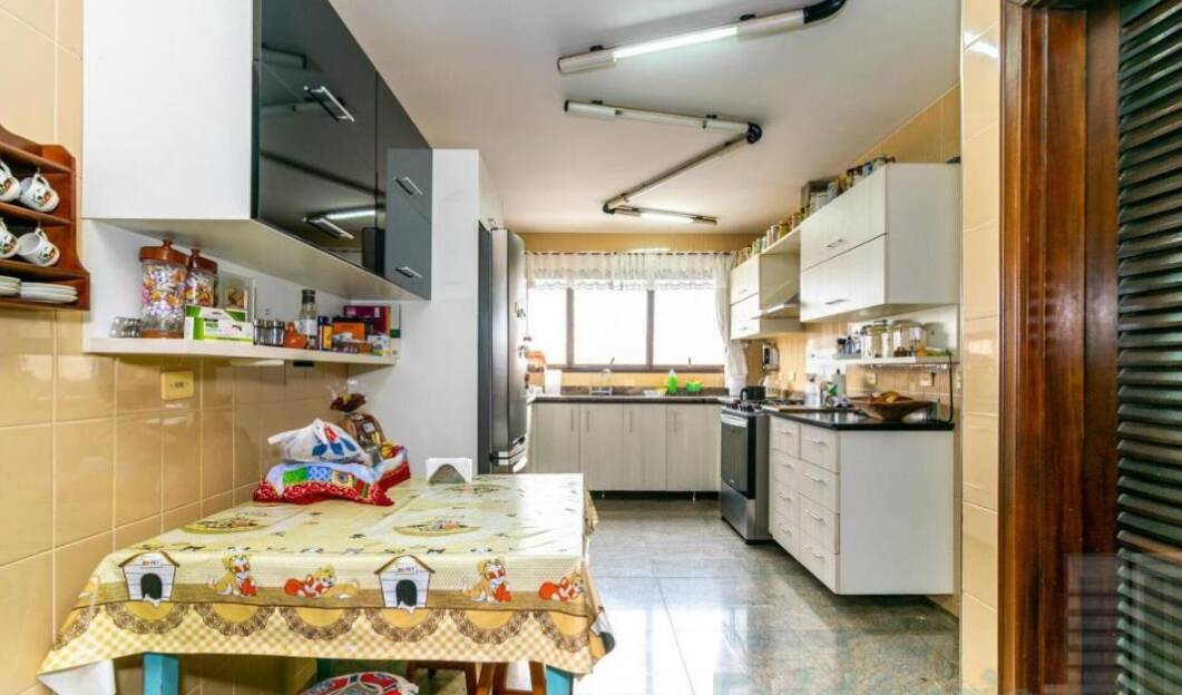 Apartamento à venda com 4 quartos, 300m² - Foto 21